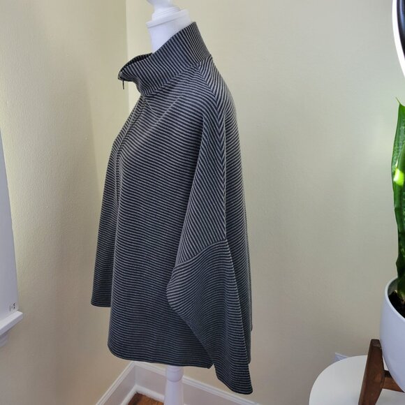 FH Clothing Co Black & Gray Striped Full Zip Long Sleeve Boxy Sweater Size S - Picture 4 of 16